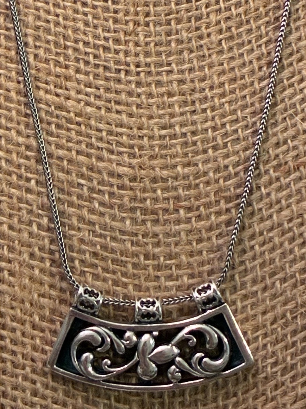 Silpada .925 Sterling Silver Filigree Scroll Pendant Necklace